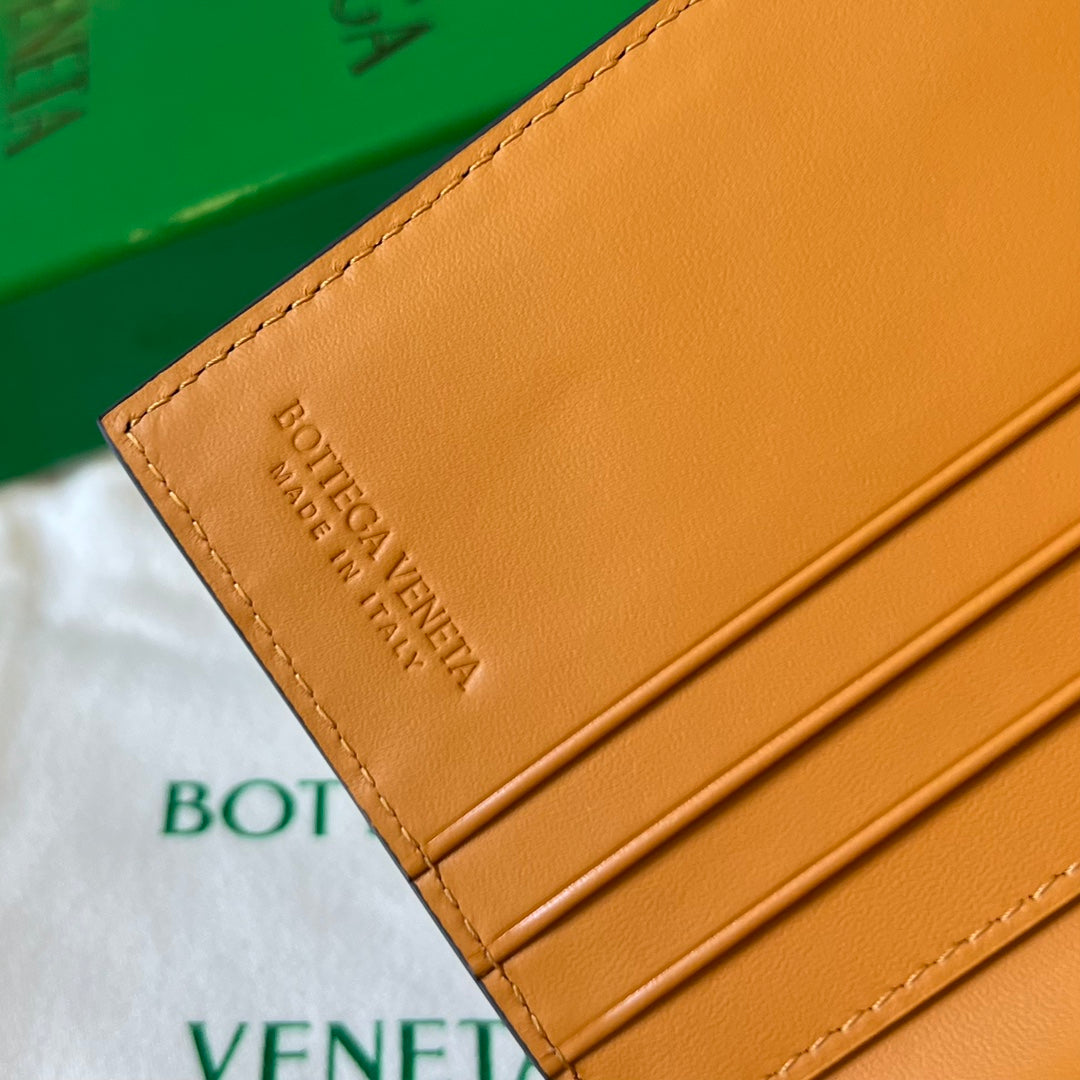 BV Intrecciato Flap Wallet