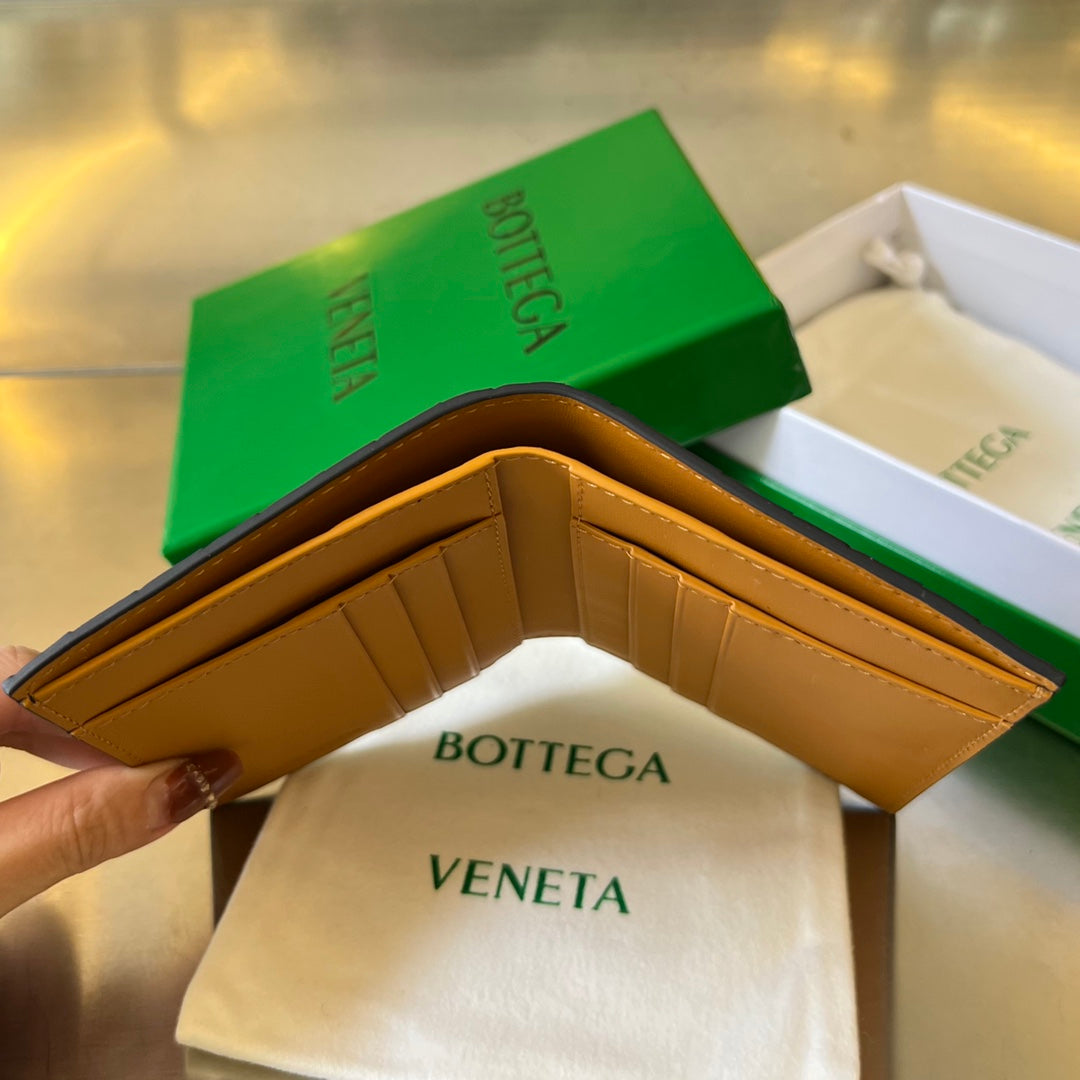 BV Intrecciato Flap Wallet