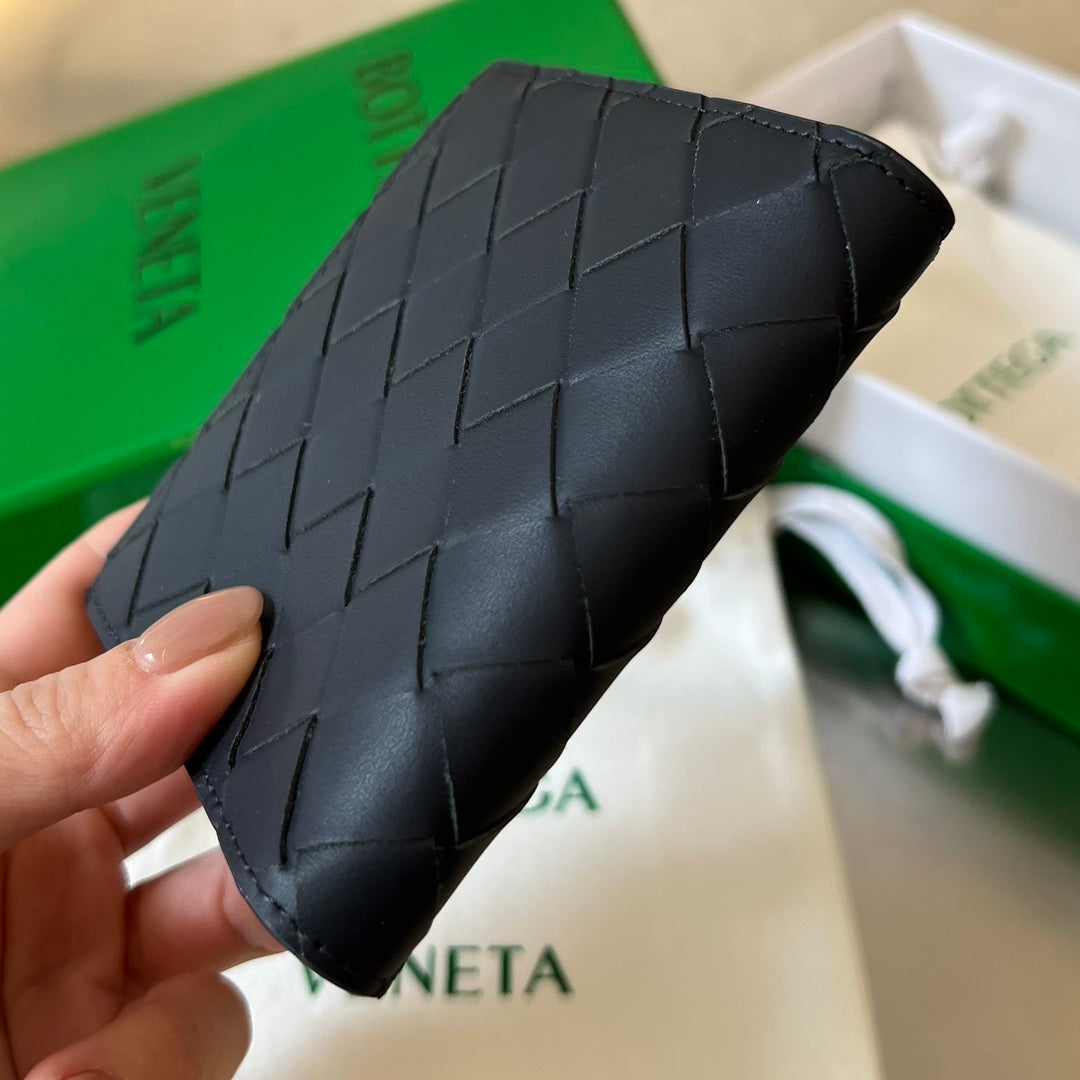BV Intrecciato Flap Wallet