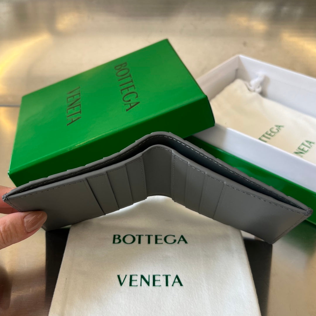 BV Intrecciato Flap Wallet