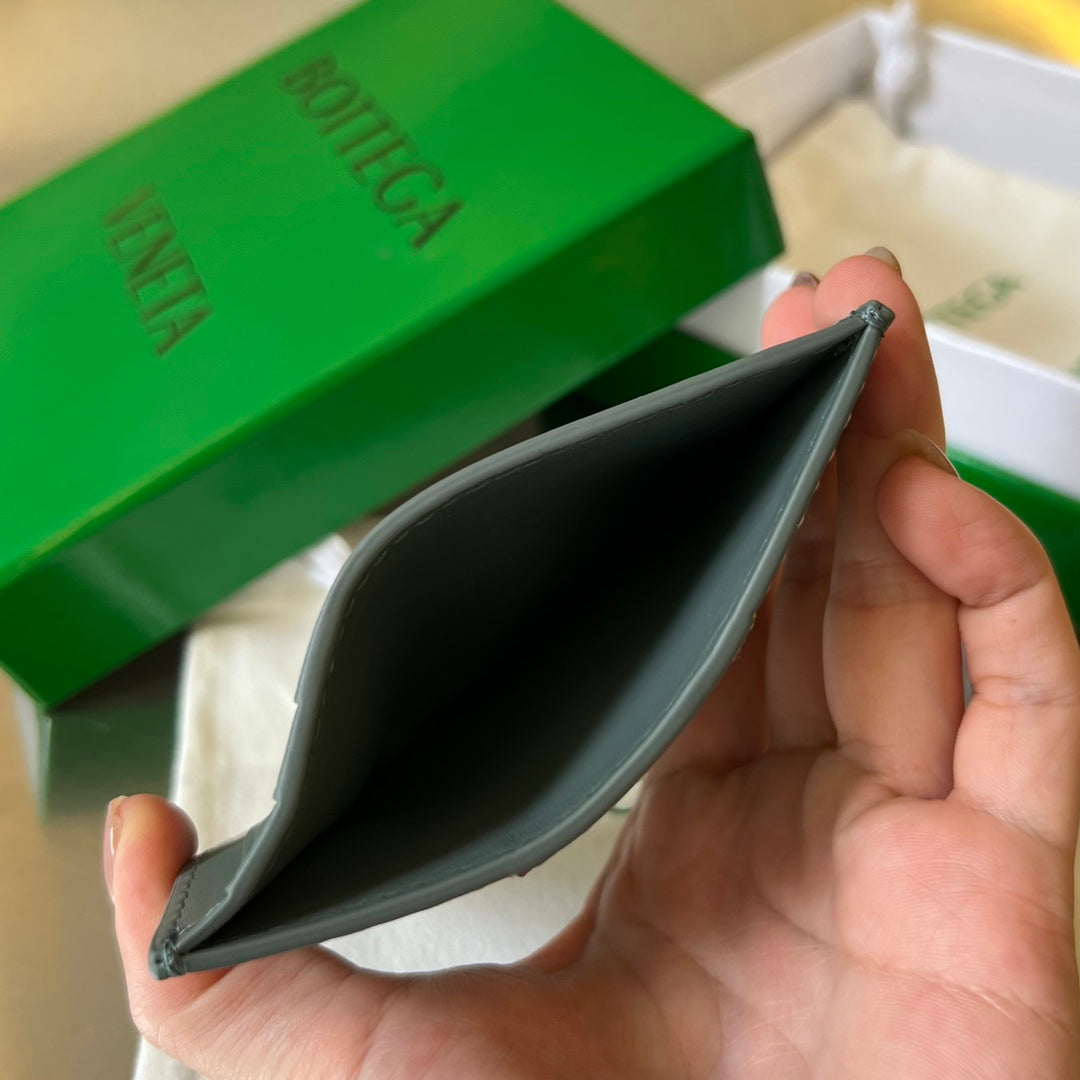 BV Cassette Credit Card Case