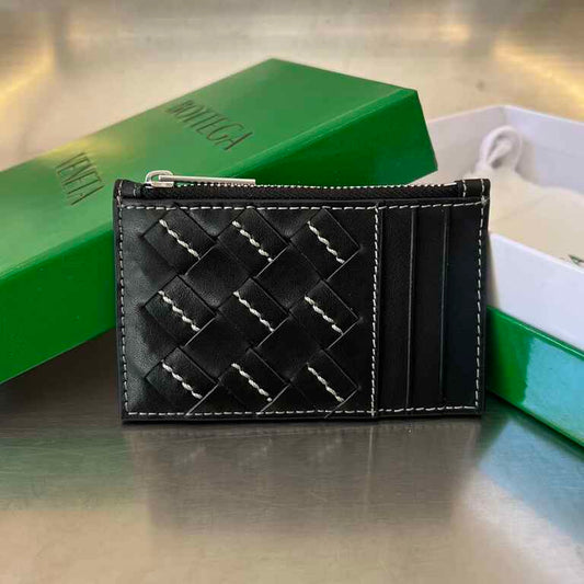 BV Intrecciato Zipped Card Case