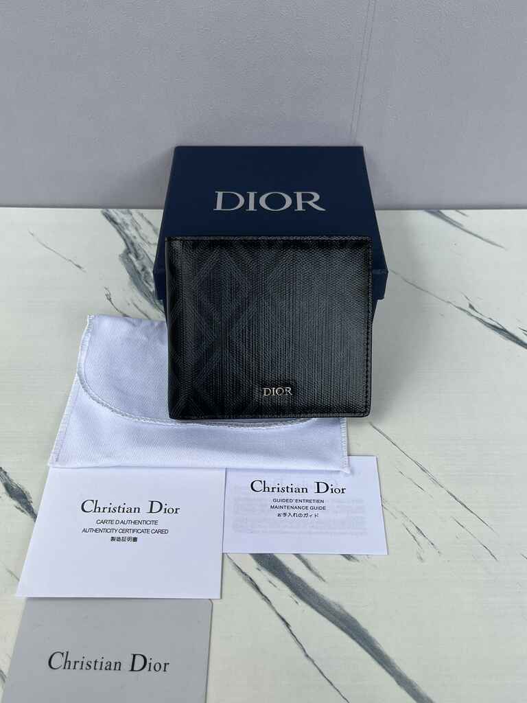 Dior Wallet
