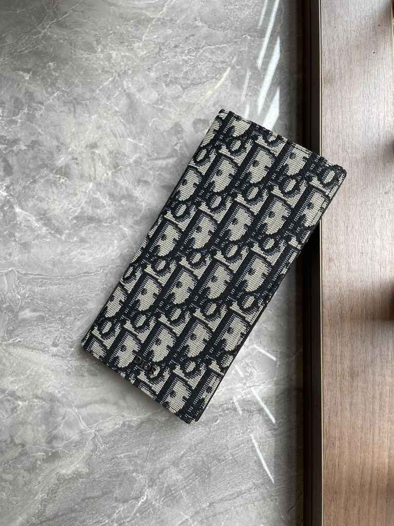 Dior Zipped Long Wallet
