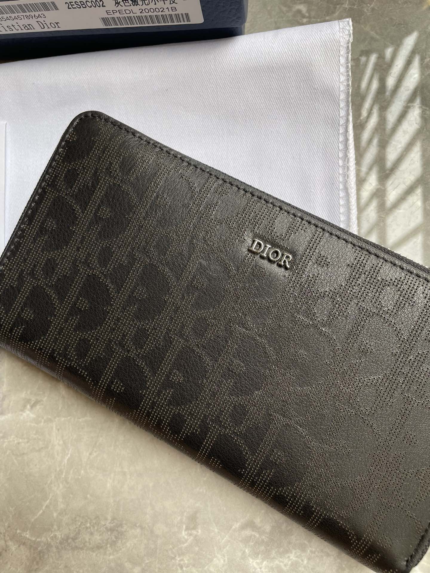 Dior Zipped Long Wallet