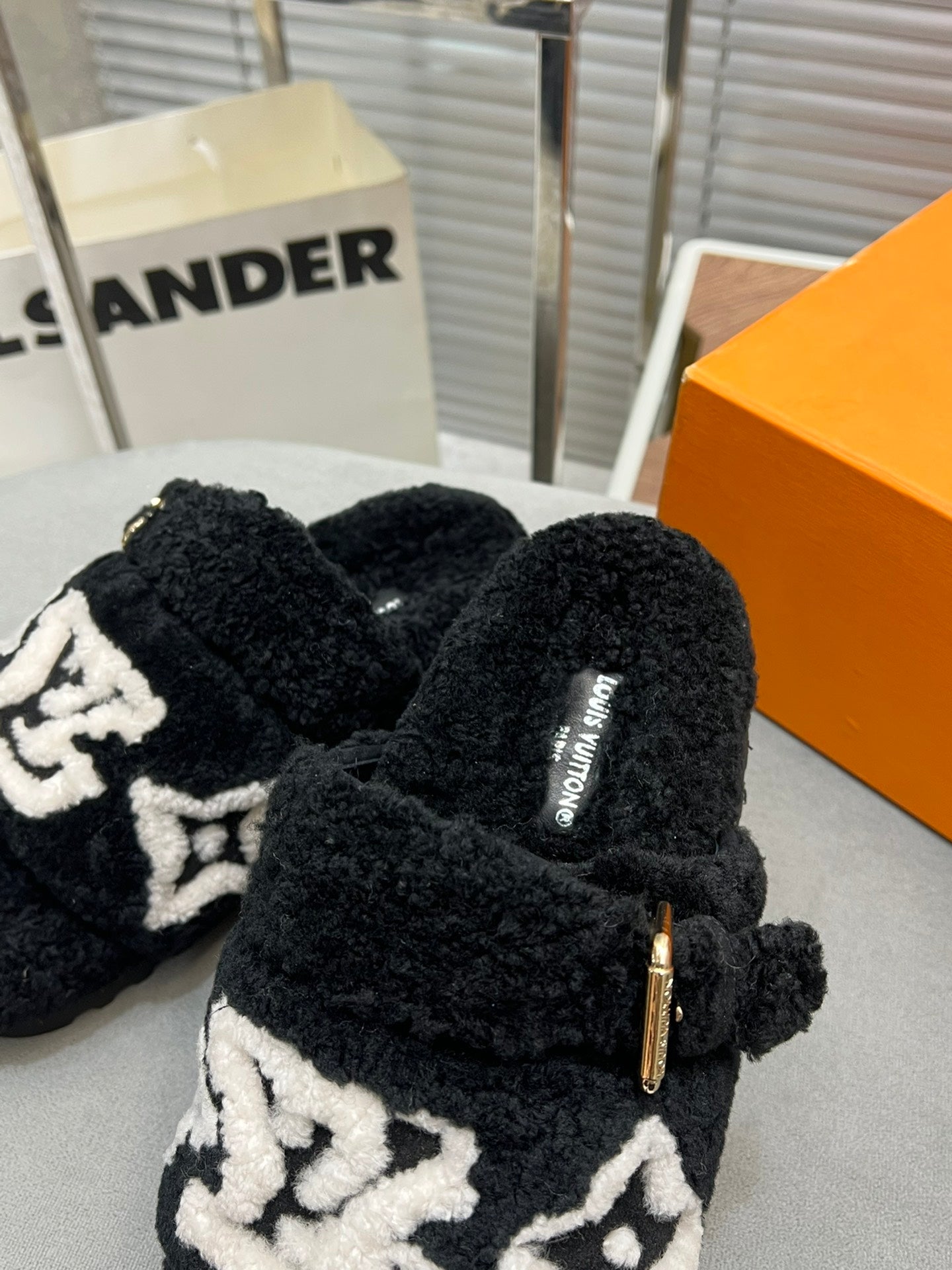 Louis Vuitton Sandals