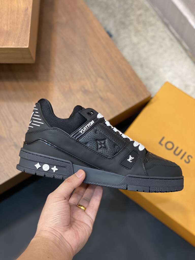 Louis Vuitton Trainer Sneakers