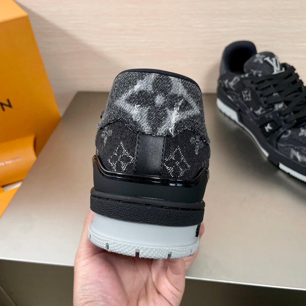Louis Vuitton Trainer Sneakers