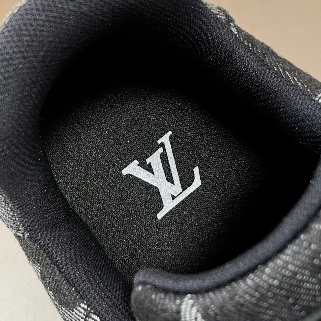Louis Vuitton Trainer Sneakers