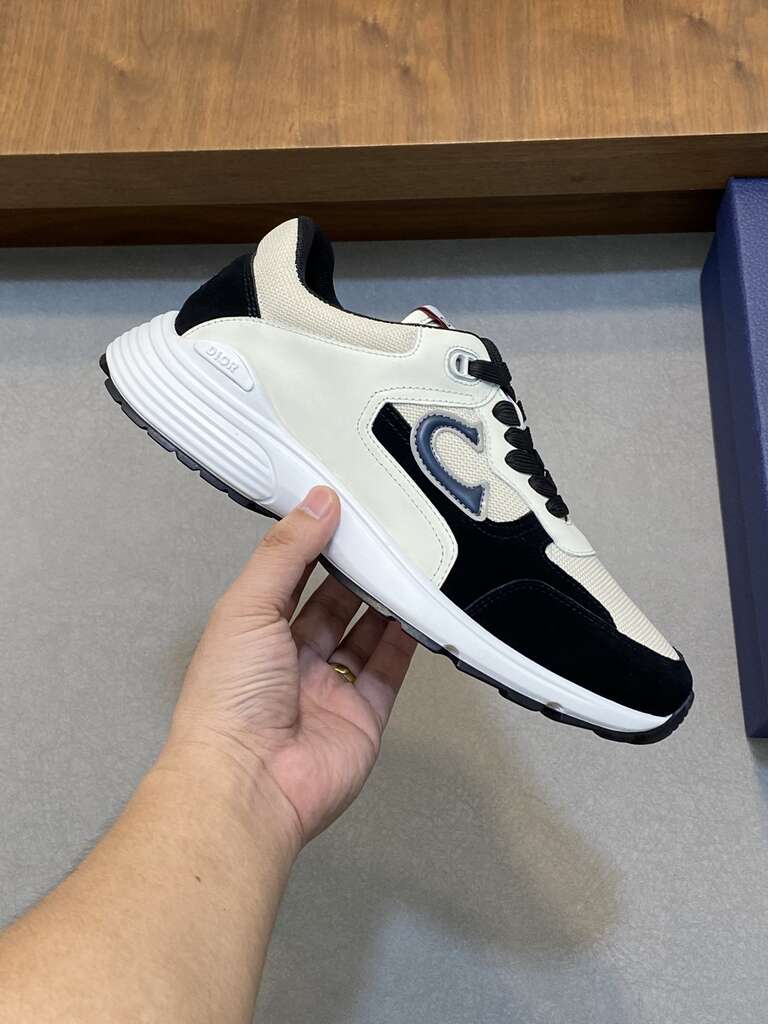 Dior Sneakers