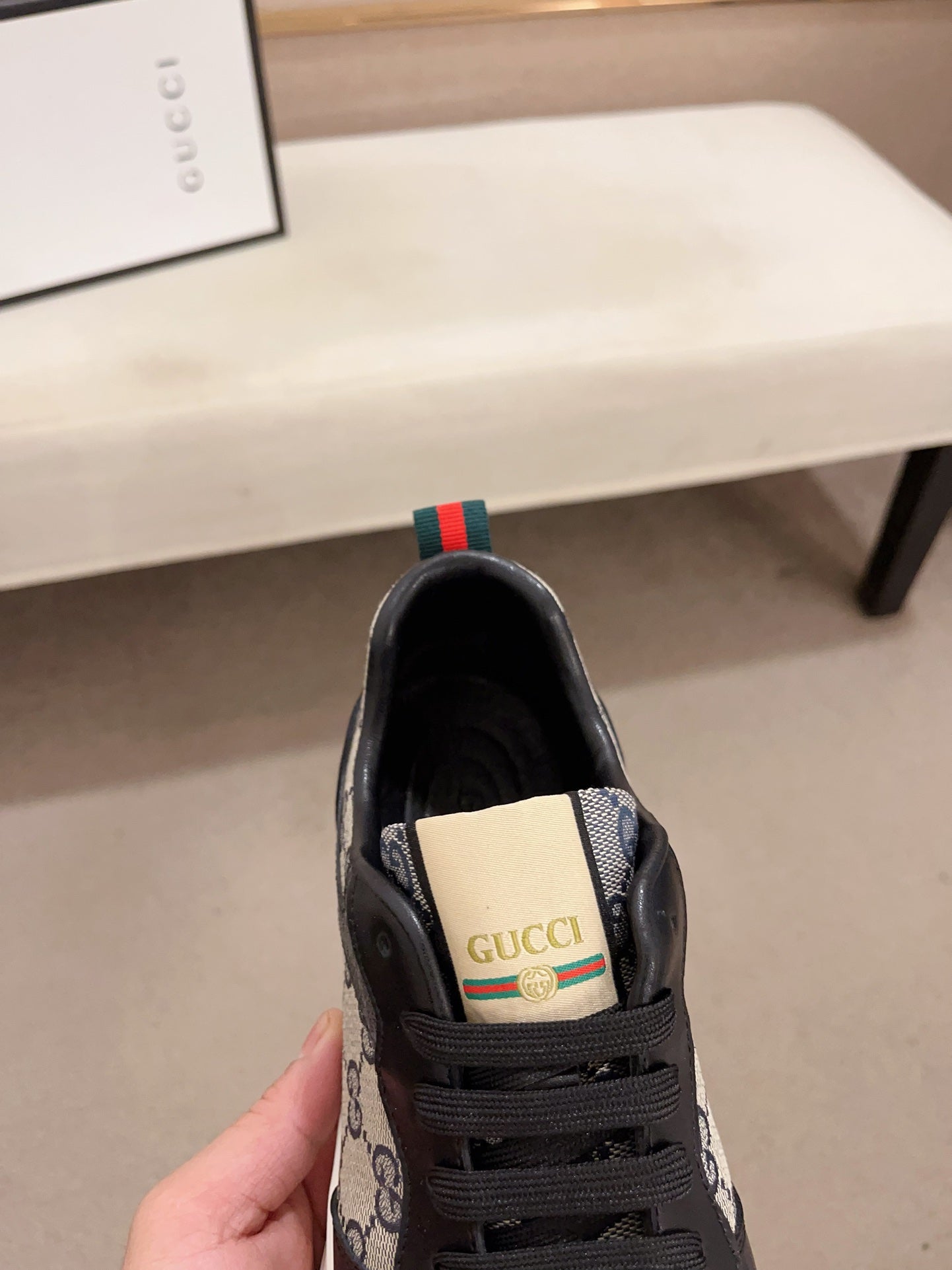 Gucci Sneakers