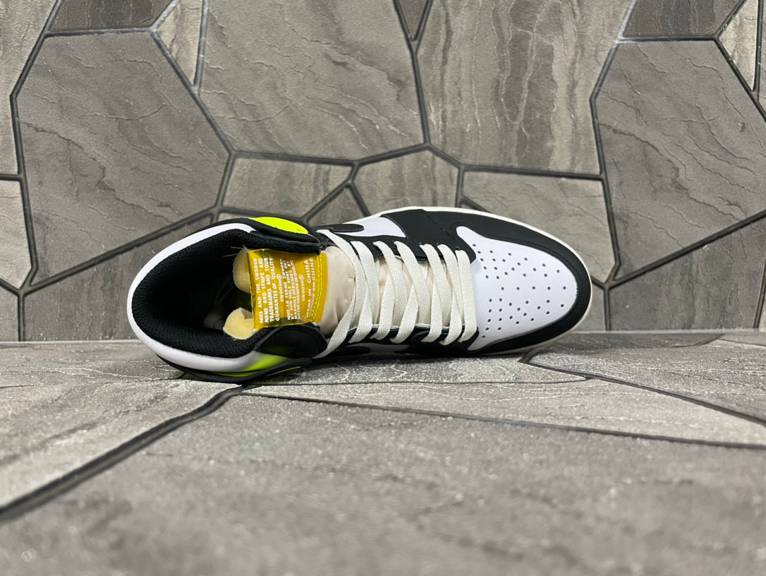 Nike Air Jordan 1 High AJ1