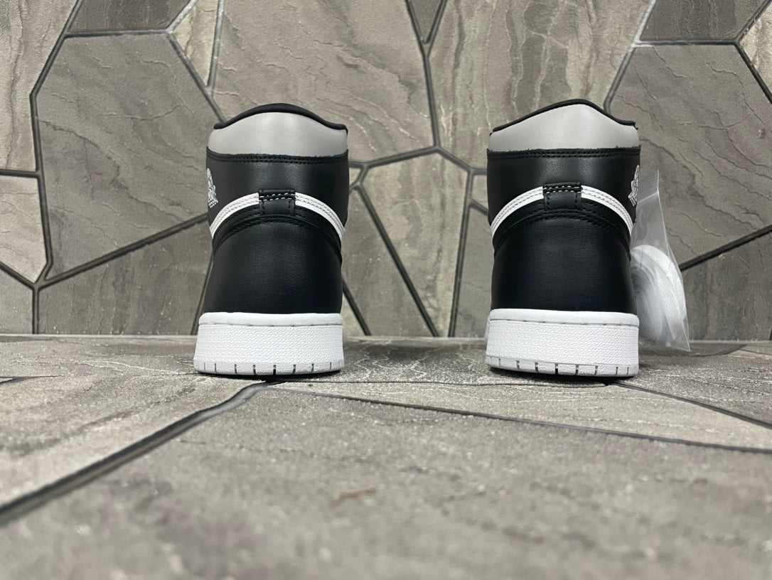 Nike Air Jordan 1 High AJ1