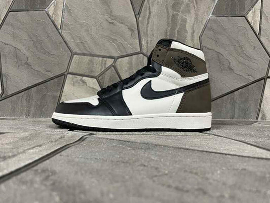 Nike Air Jordan 1 High AJ1