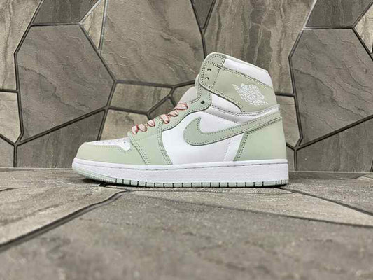 Nike Air Jordan 1 High AJ1