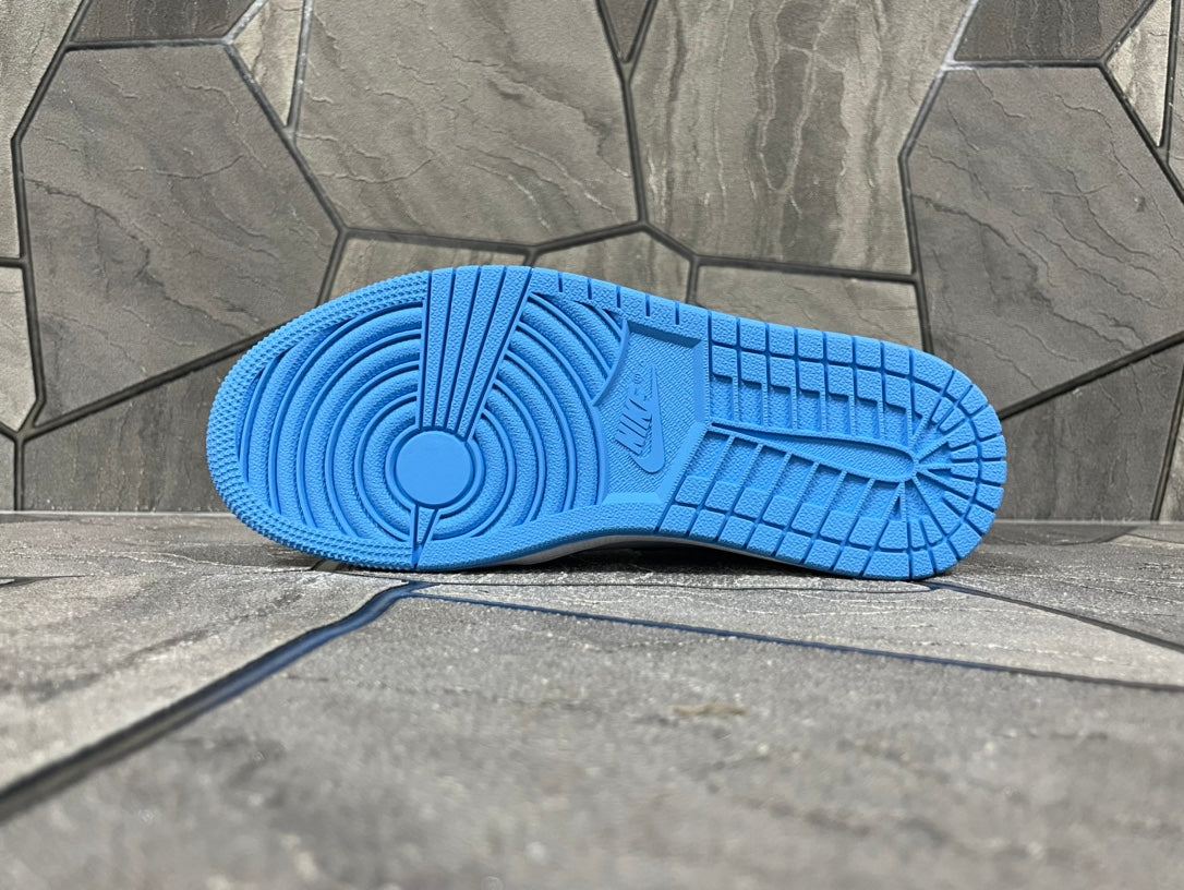 Nike Air Jordan 1 High AJ1