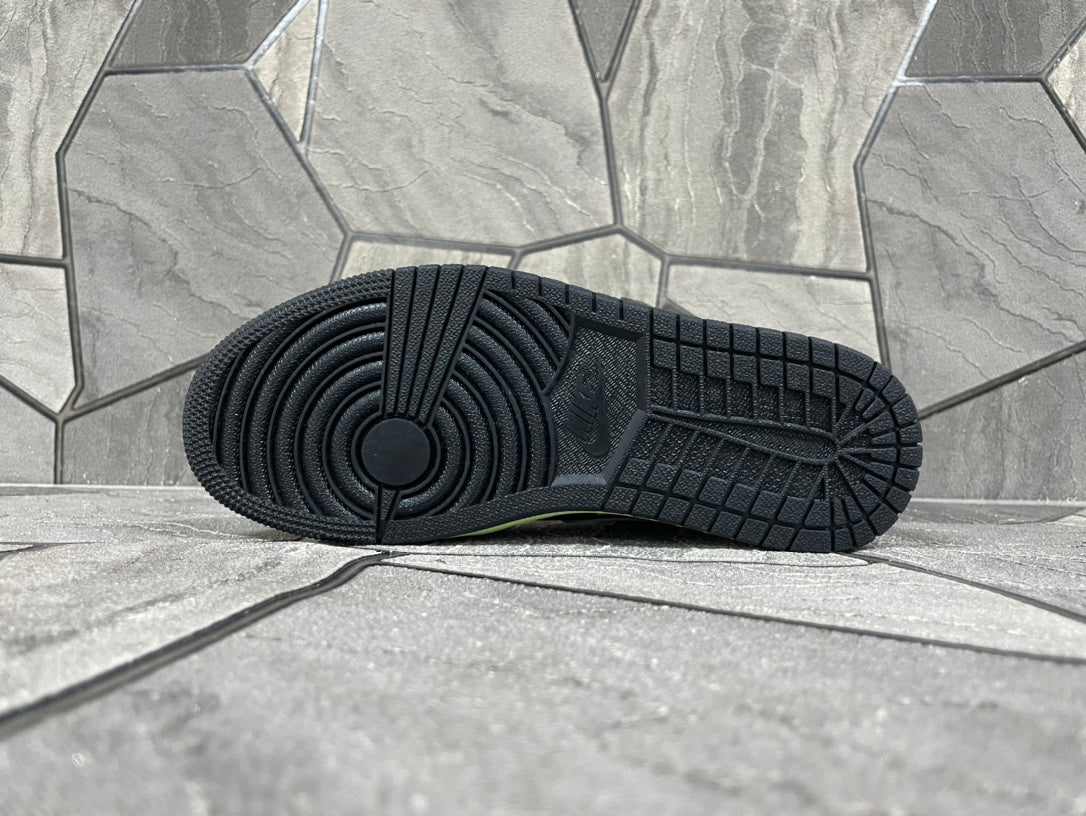 Nike Air Jordan 1 High AJ1