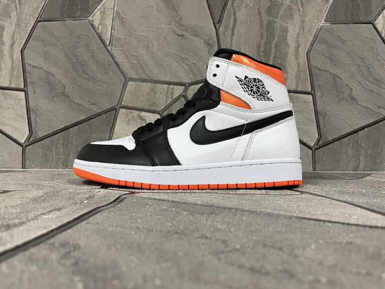 Nike Air Jordan 1 High AJ1