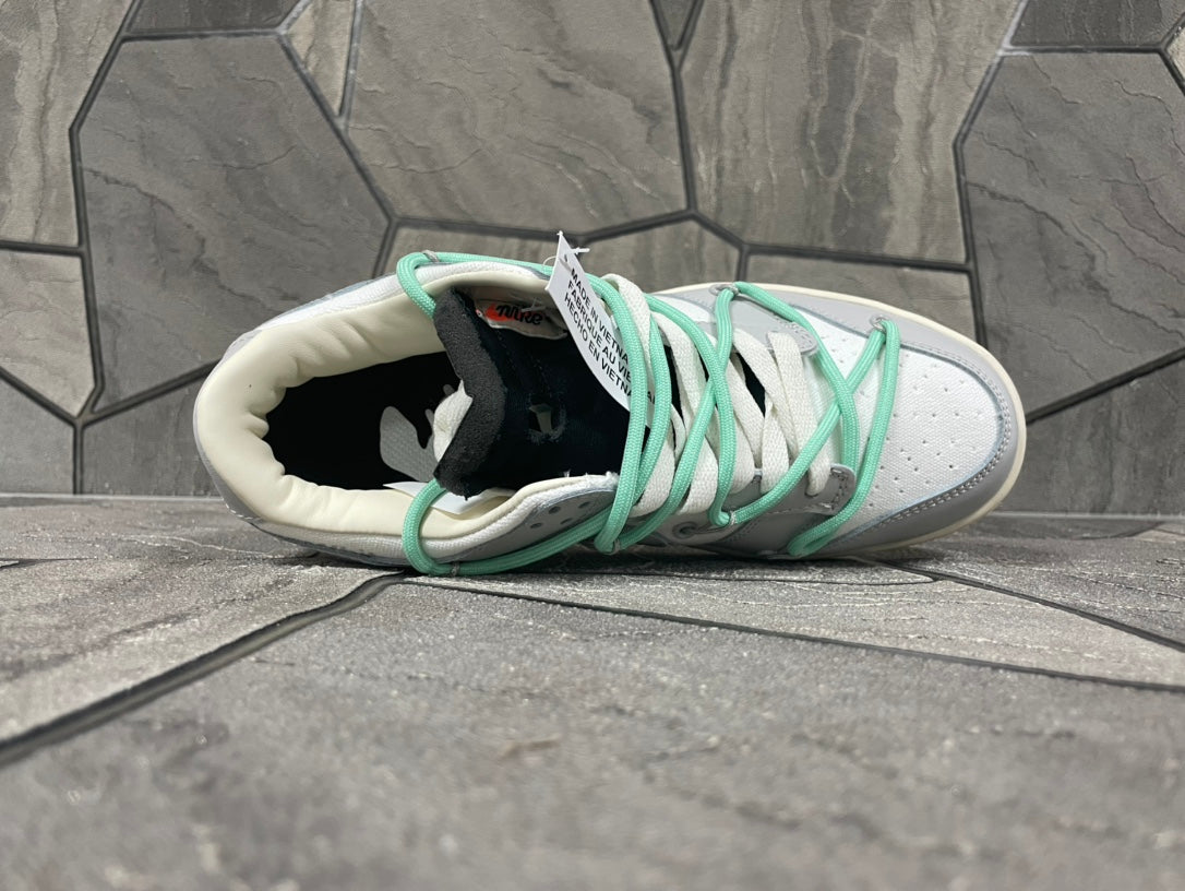 Off-White x Futura x SB Dunk