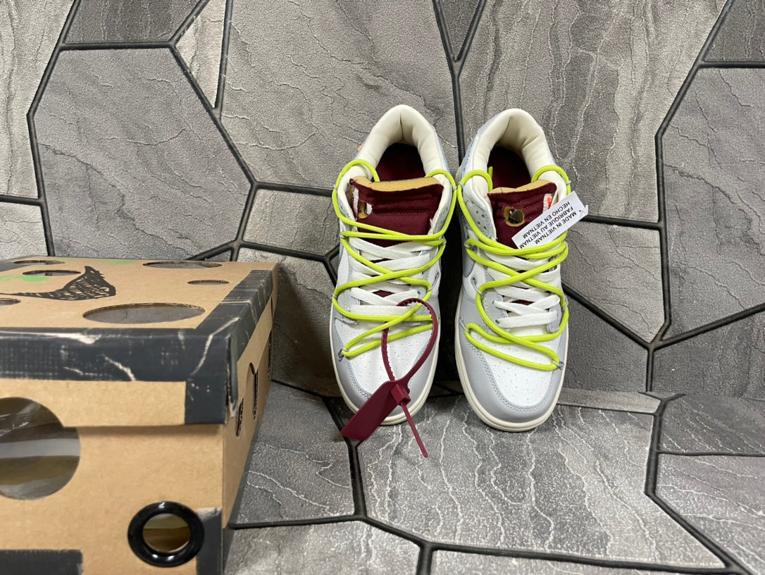 Off-White x Futura x SB Dunk