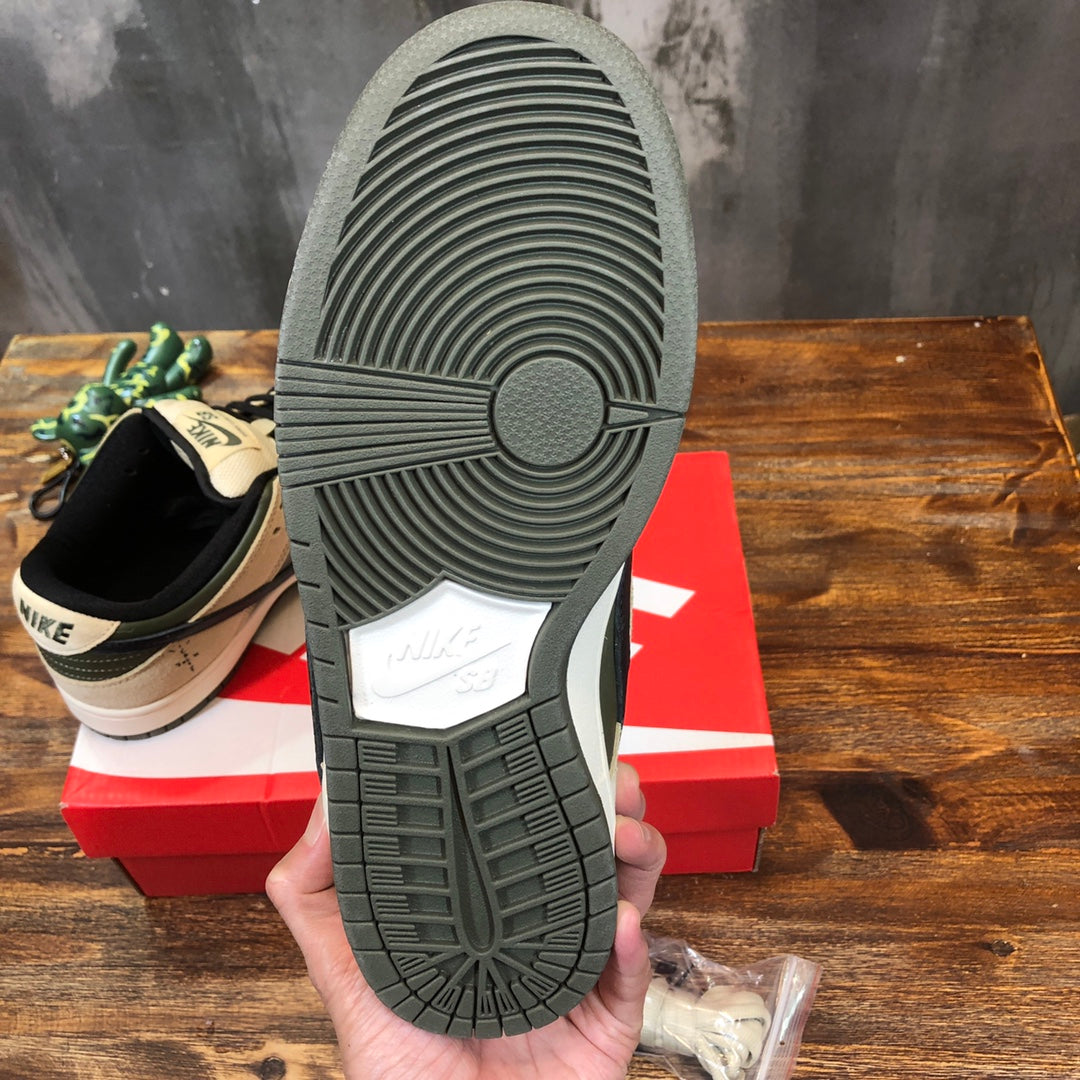 Nike SB Dunk Low PlayStation XTravis Scott X