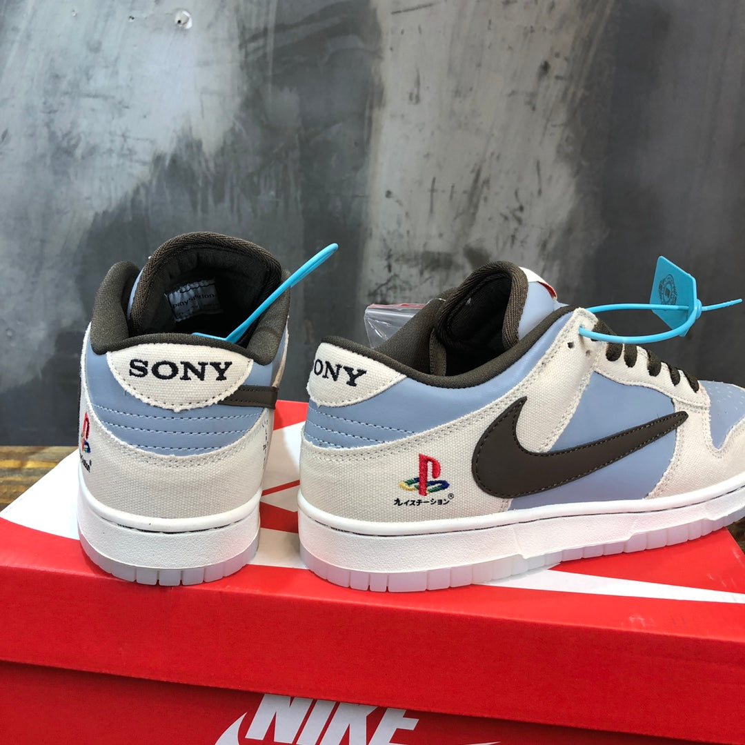 Nike SB Dunk Low PlayStation XTravis Scott X
