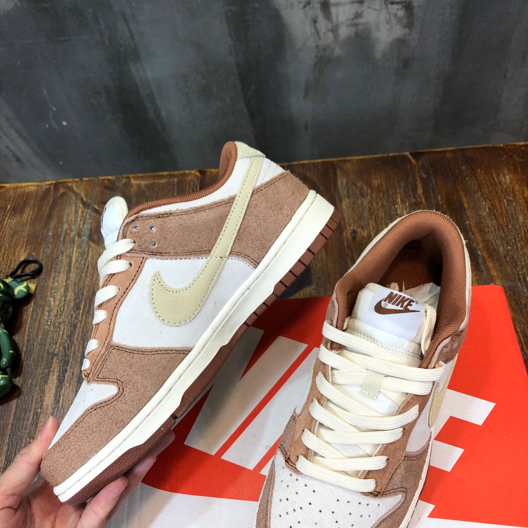 Nike SB Dunk Low "Medium Curry"