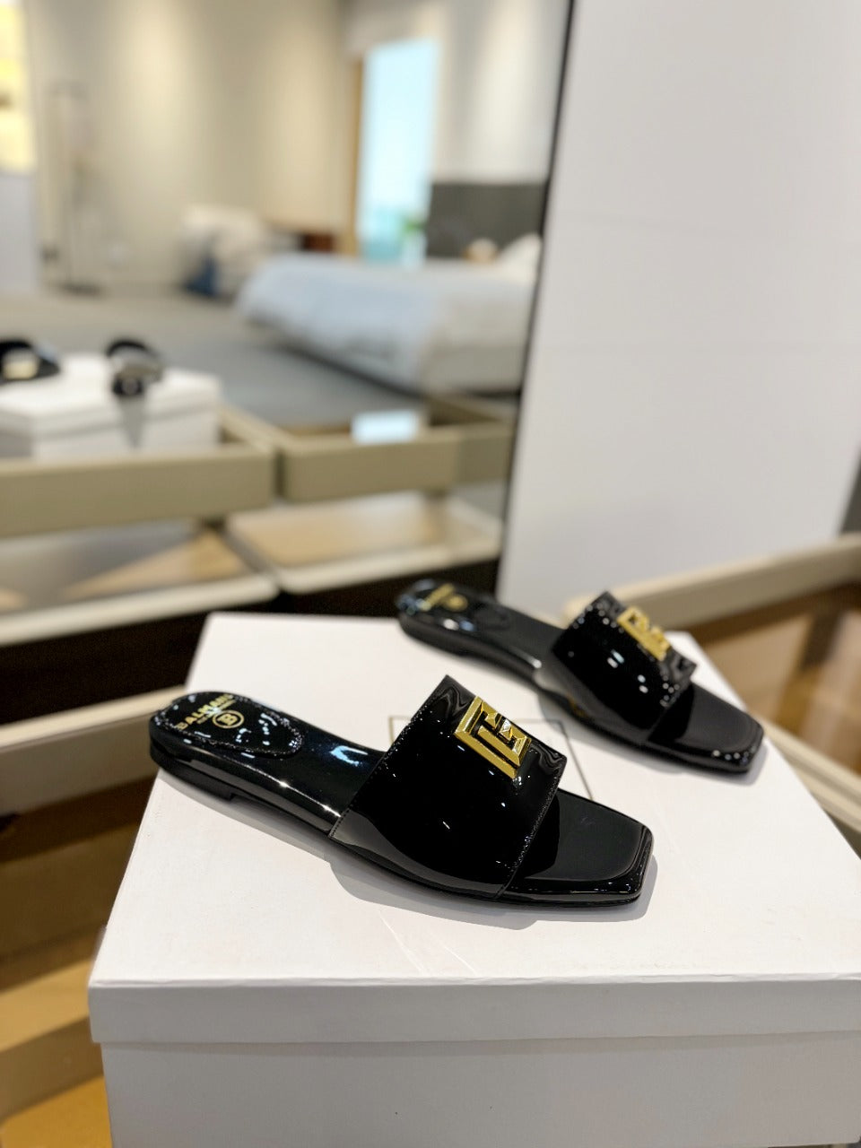 Dior Slides