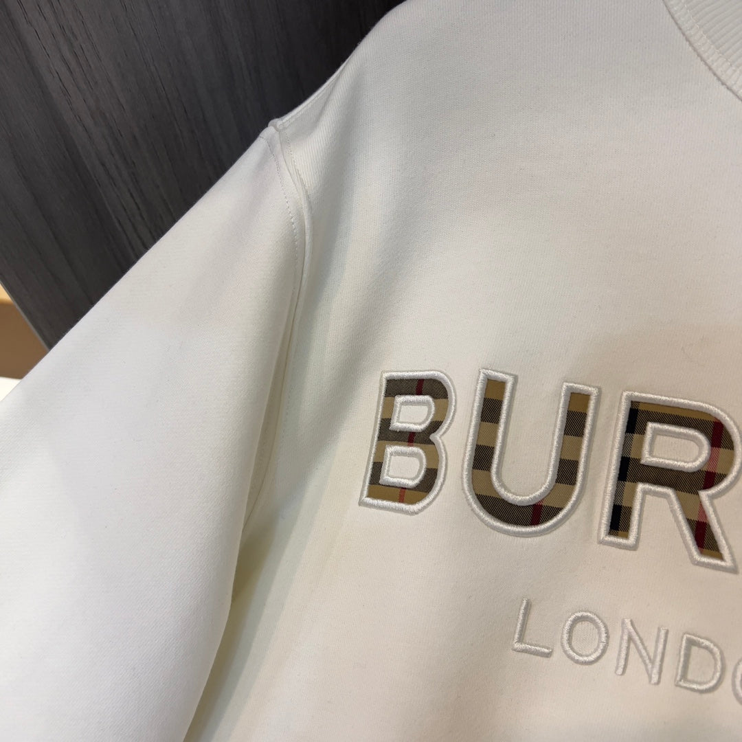Burberry Sweatshirt