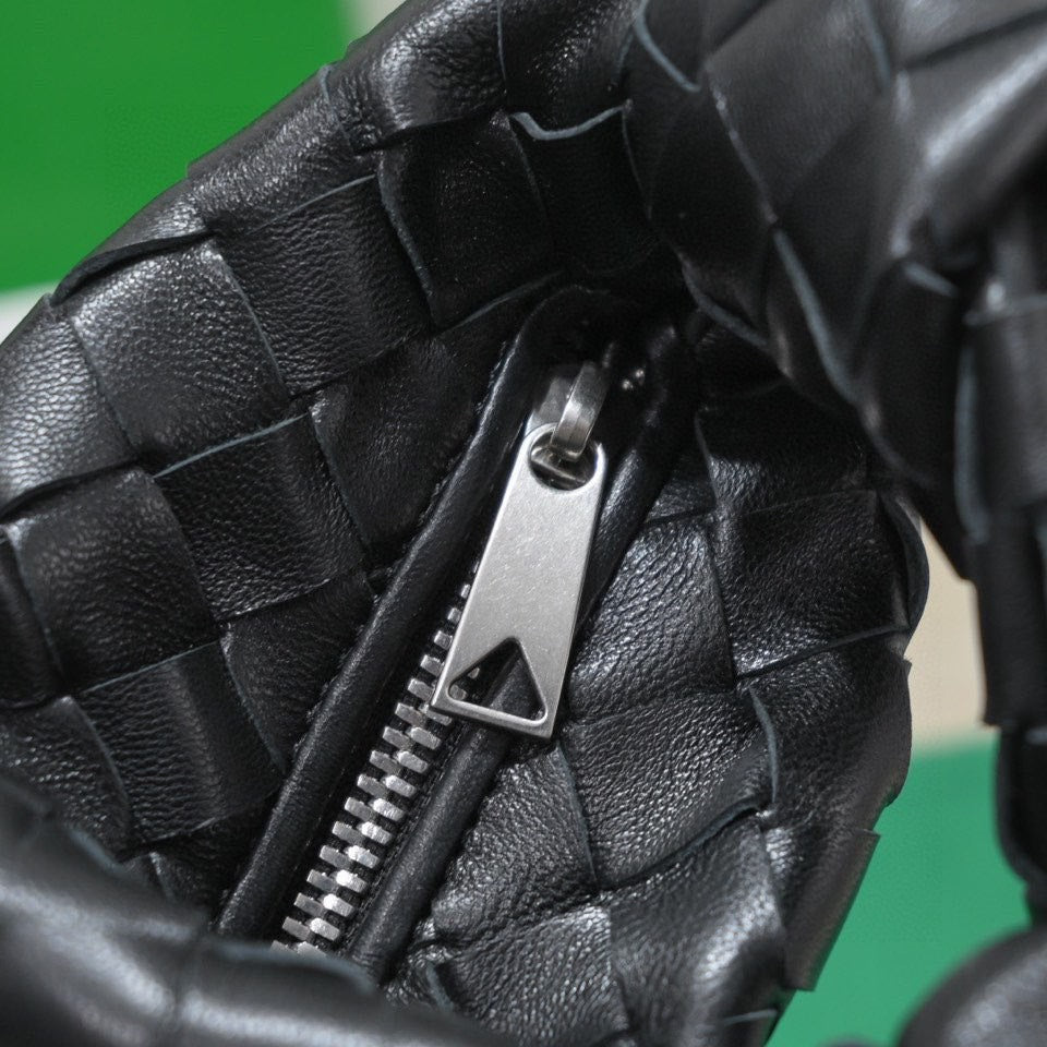 Bottega Veneta Handbag