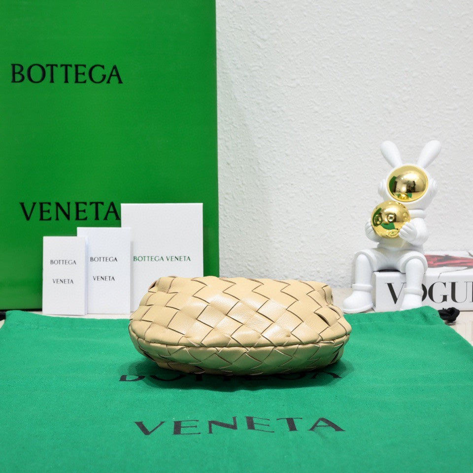 Bottega Veneta Handbag