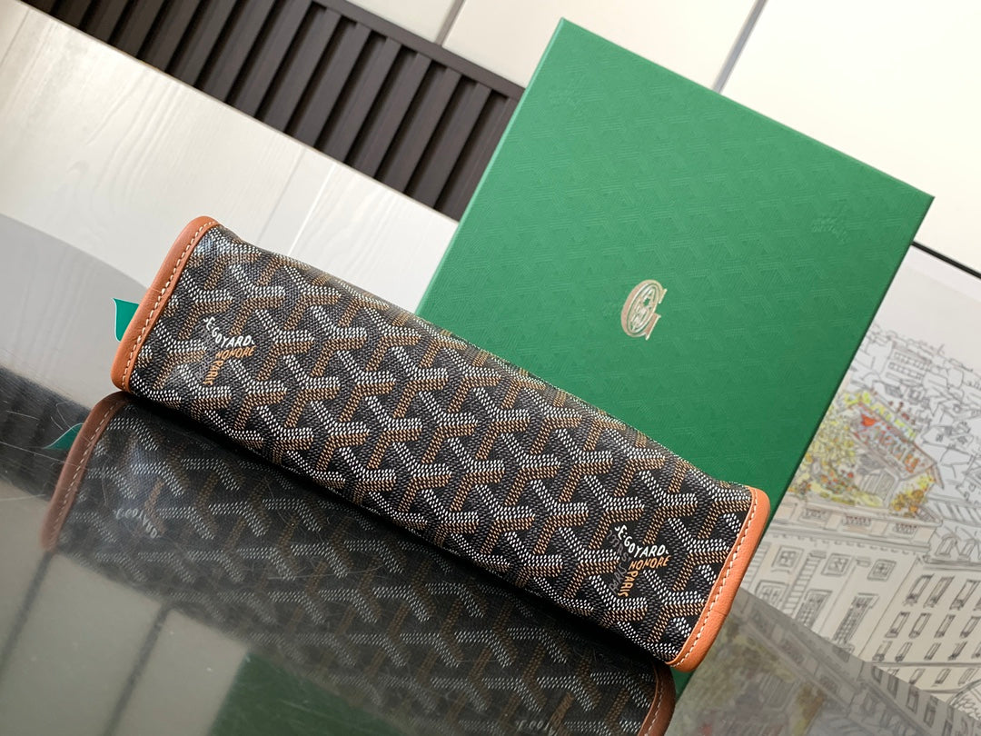 Goyard bag