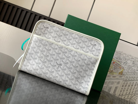Goyard bag