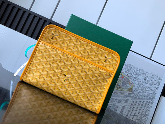 Goyard bag