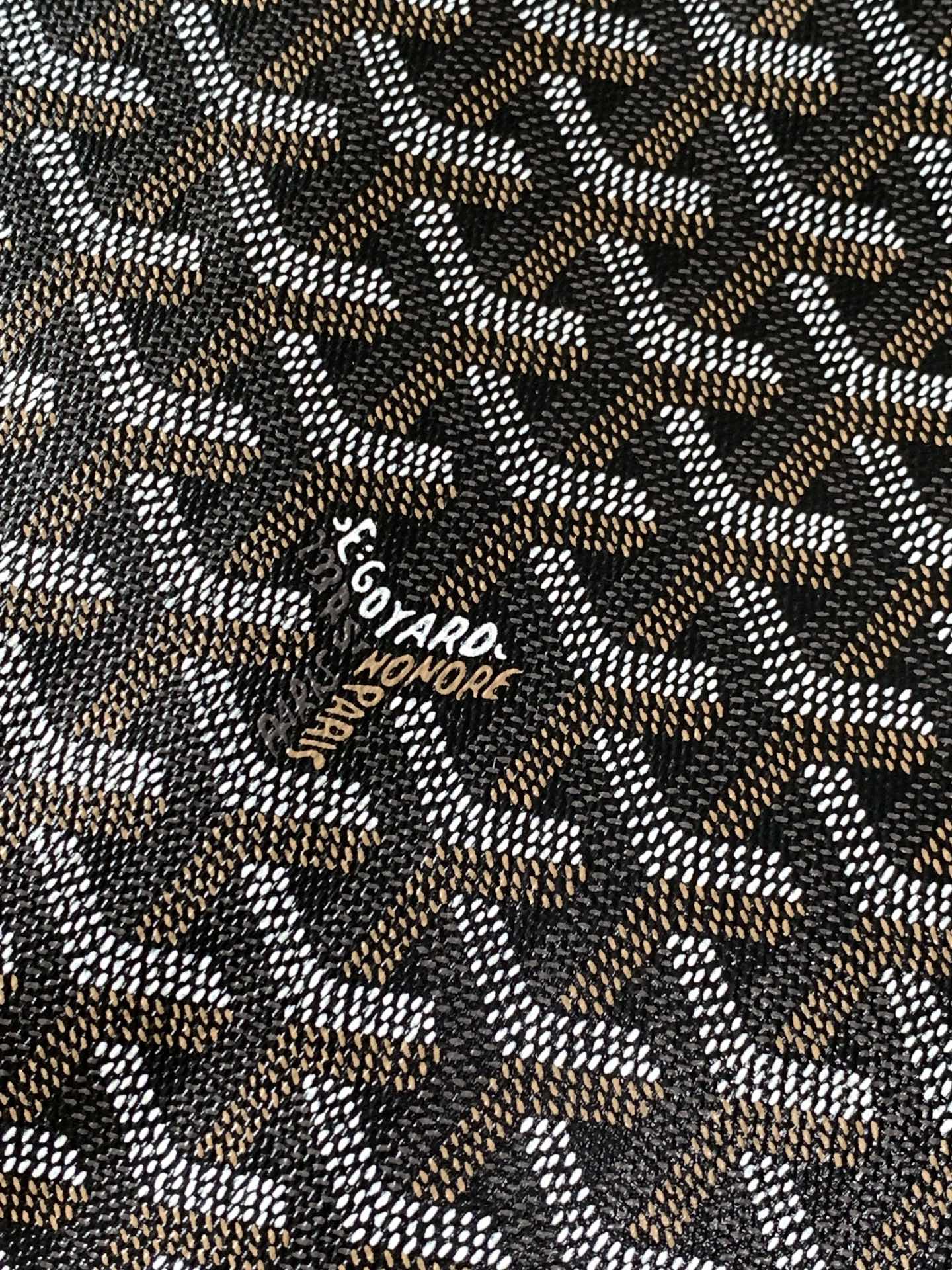 Goyard bag