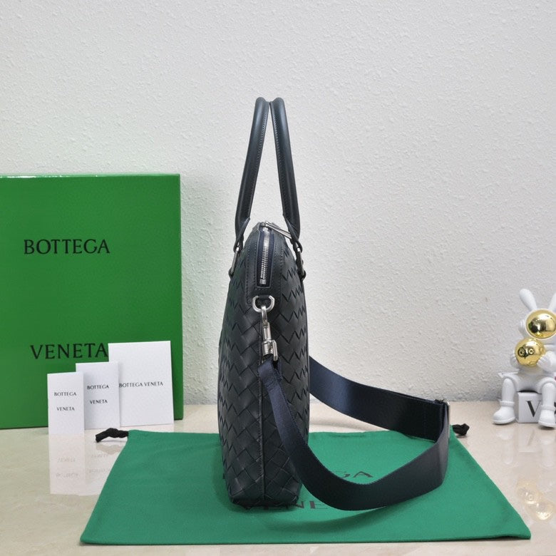 Bottega Veneta Handbag