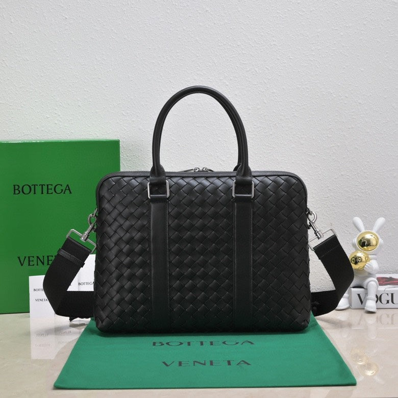 Bottega Veneta Handbag