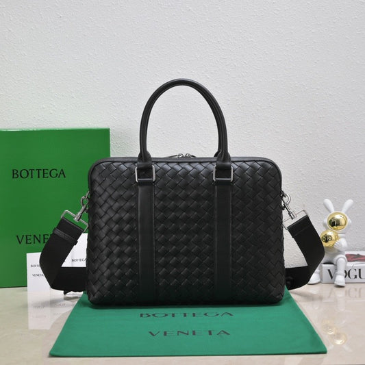 Bottega Veneta Handbag