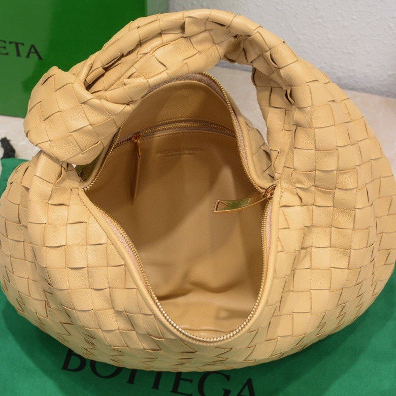 Bottega Veneta Handbag