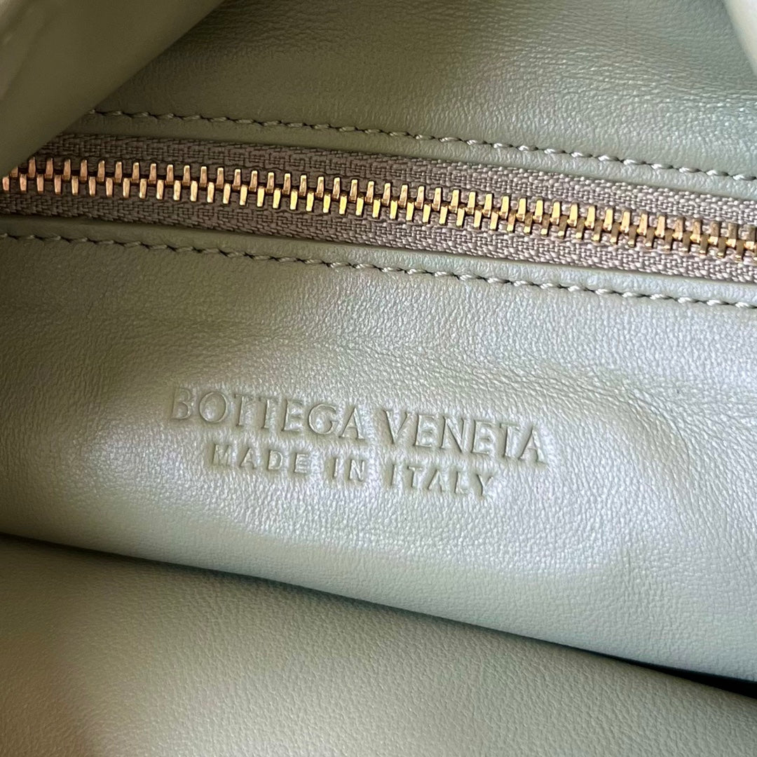 Bottega Veneta Handbag