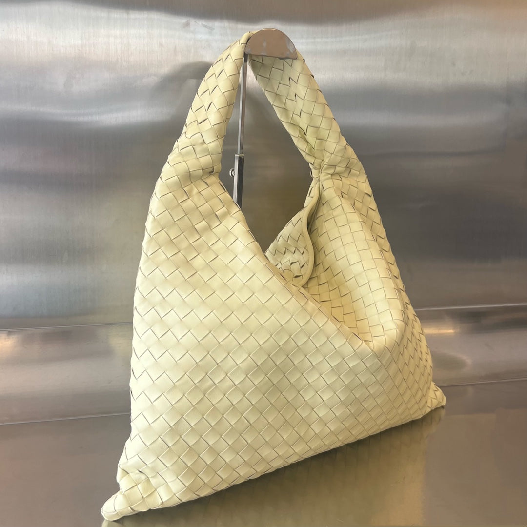 Bottega Veneta Handbag