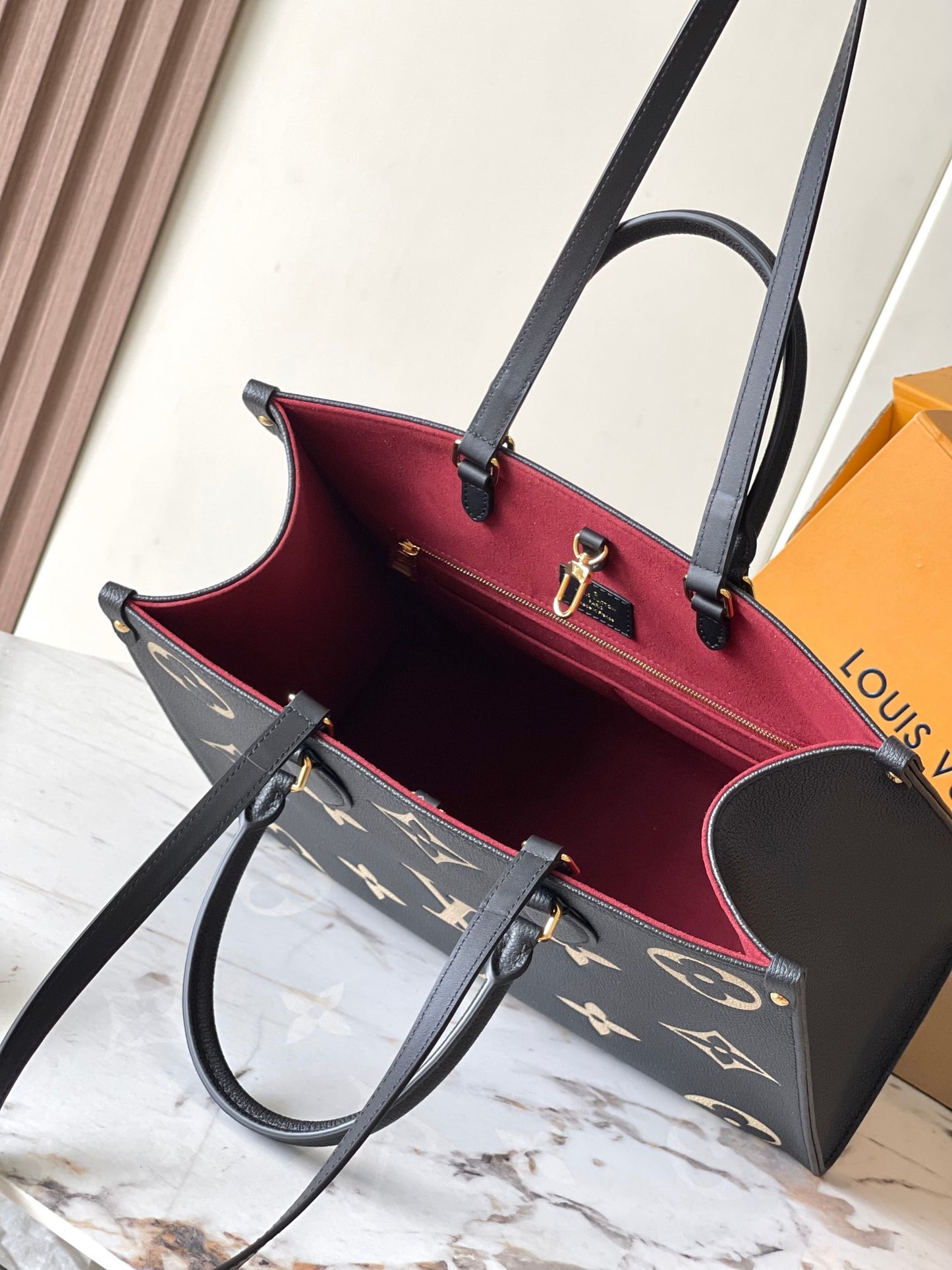 Louis Vuitton Handbag