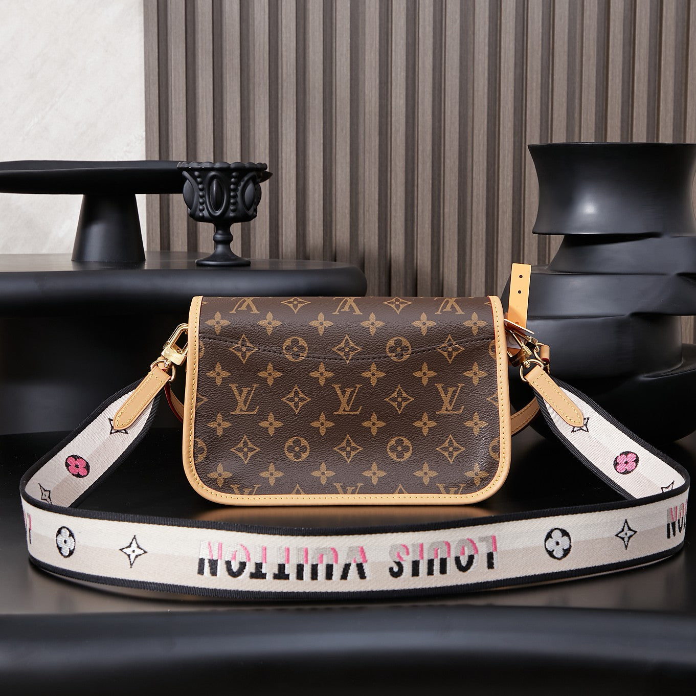 Louis Vuitton Handbag
