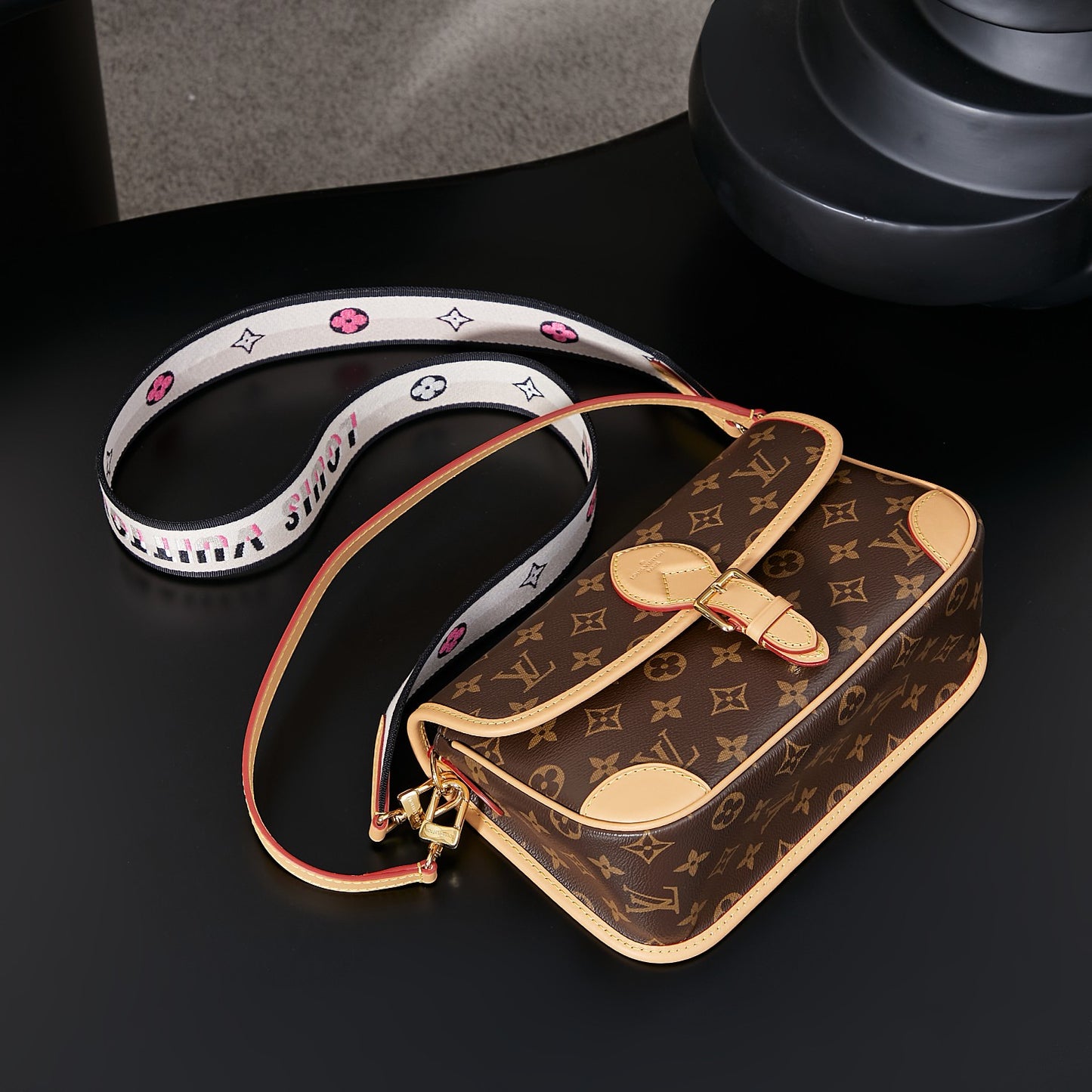 Louis Vuitton Handbag