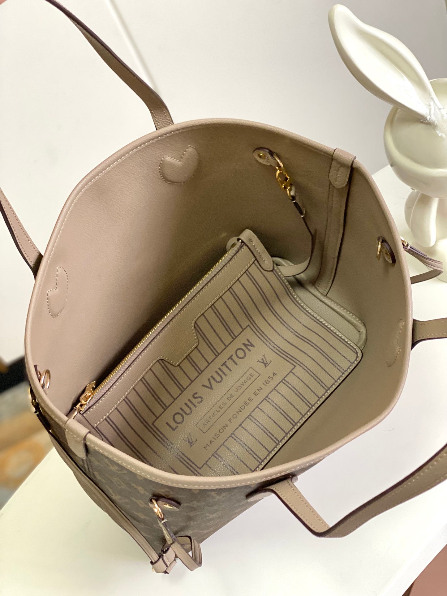 Louis Vuitton Handbag