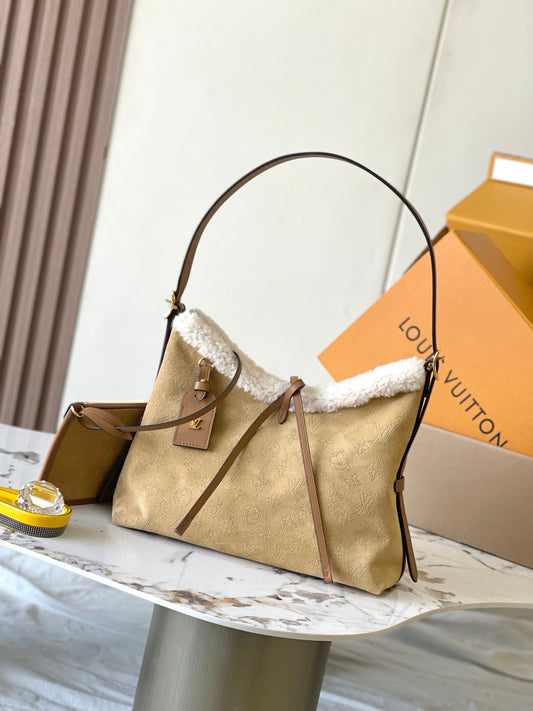 Louis Vuitton Handbag