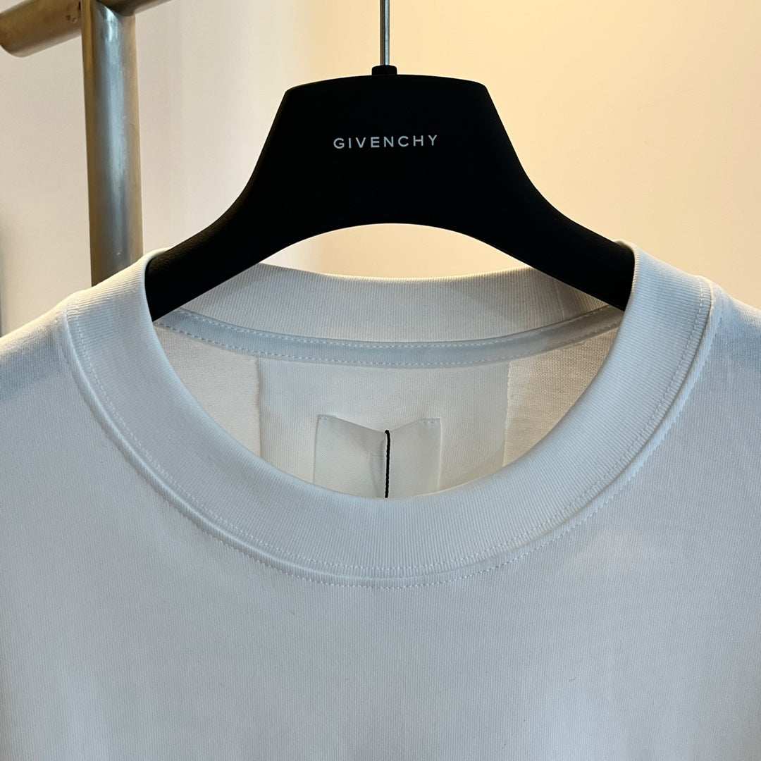 Givenchy T-shirt