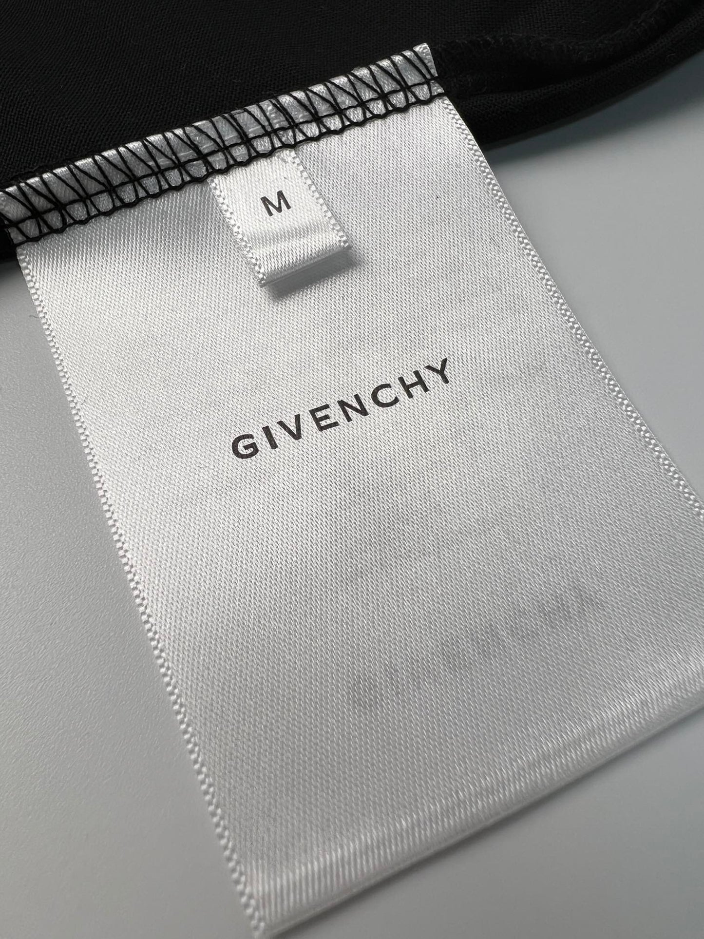 Givenchy T-shirt