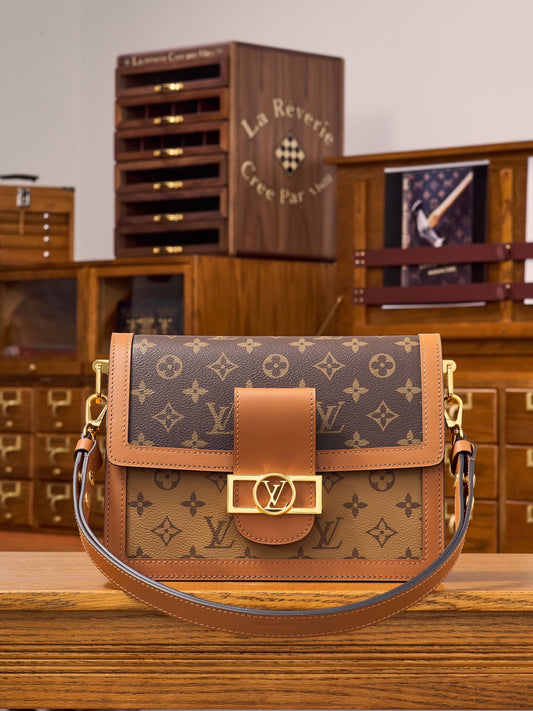 Louis Vuitton Handbag