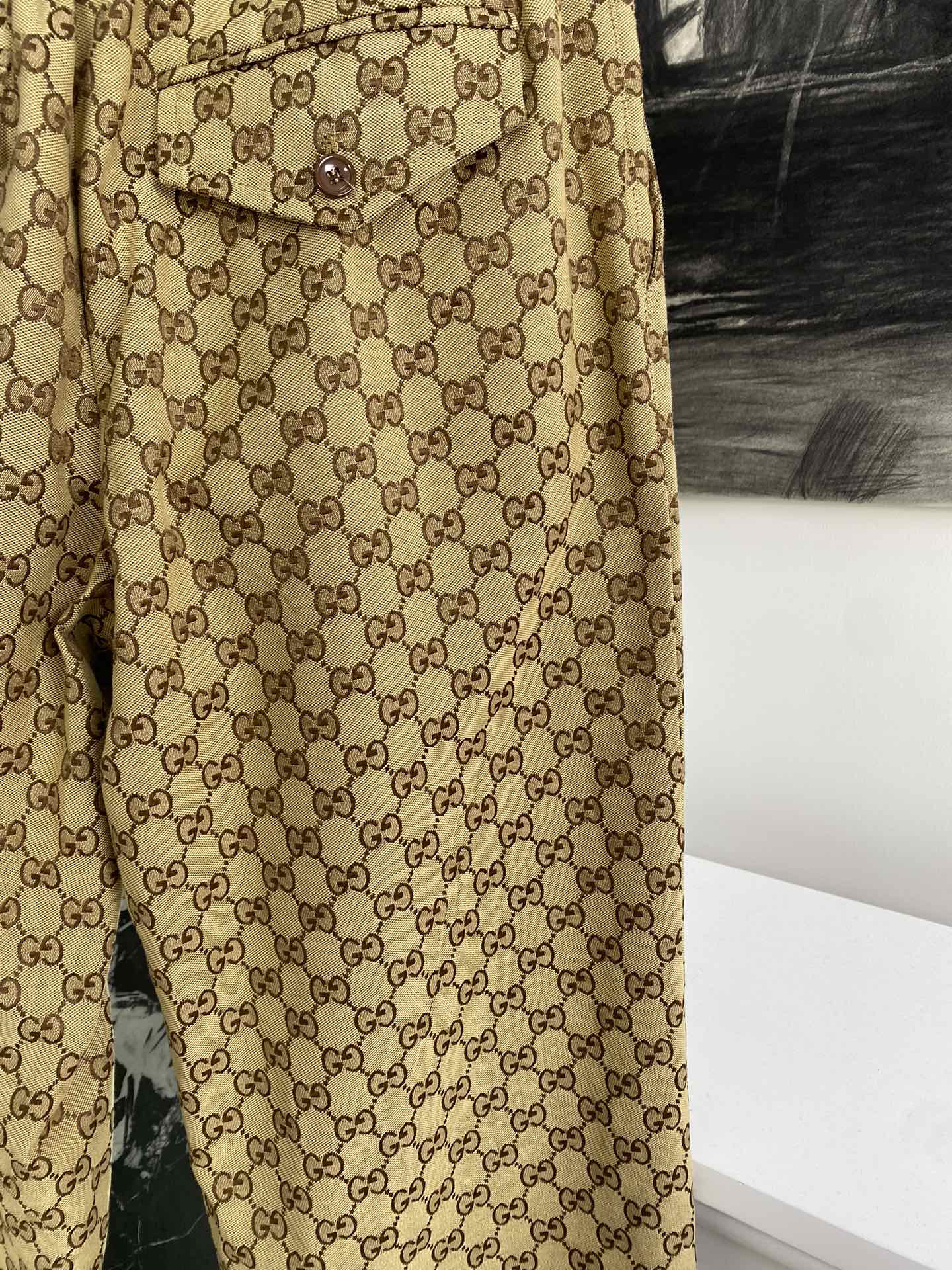 Gucci Joggers